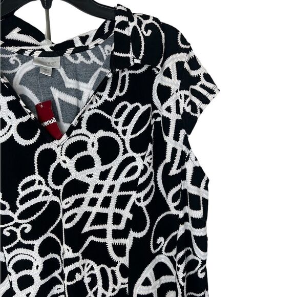 Avenue Black/White Cap Sleeve Printed V-Neck Shift Dress Size 22/24 - Picture 5 of 8